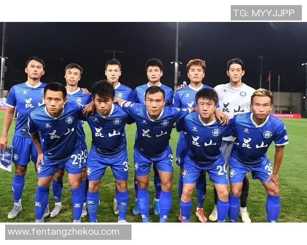 南京足球队在全国速度排行榜中荣登第八名展现出强劲实力与潜力 南京足球队在全国速度排行榜中荣登第八名展现出强劲实力与潜力